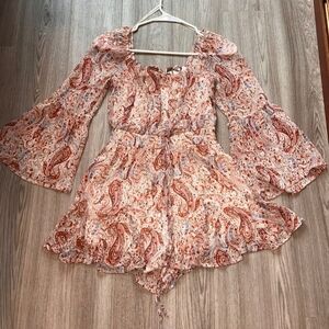 NWT Francesca's Paisley Flair Sleeve Romper